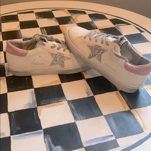 Golden Goose super star tennis shoes